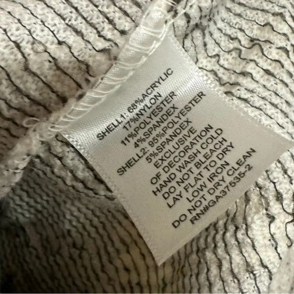 MONTEAU Cream Sweater Dress Black Lace Neckline Buttons Elbow Sleeve Size Medium - Picture 7 of 7